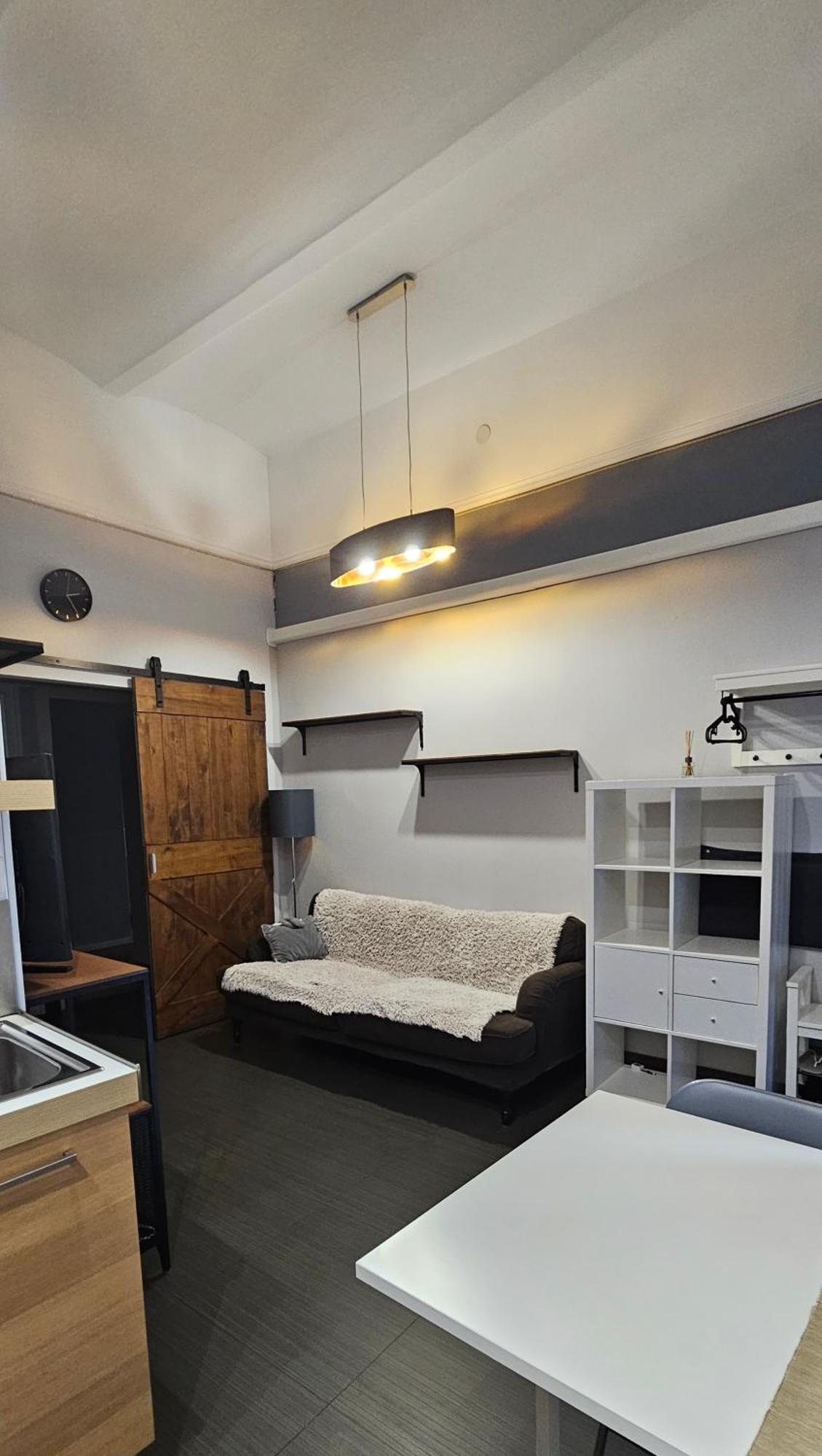 Central Dob Apartman Budapest Luaran gambar
